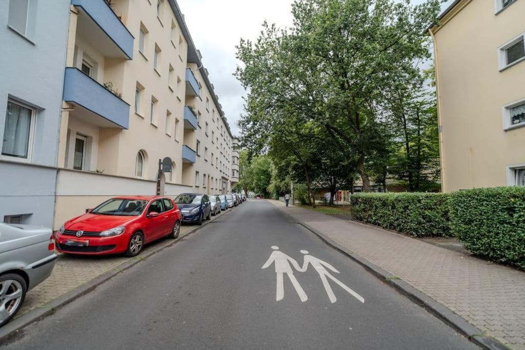 Wohnung Naehe Stadtzentrum Mit Wohnzimmer Und Kueche Кобленц Екстериор снимка